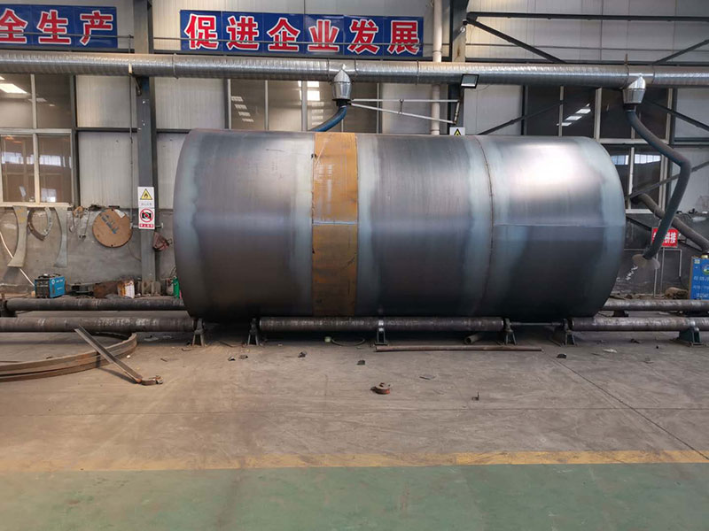 Single layer storage tank